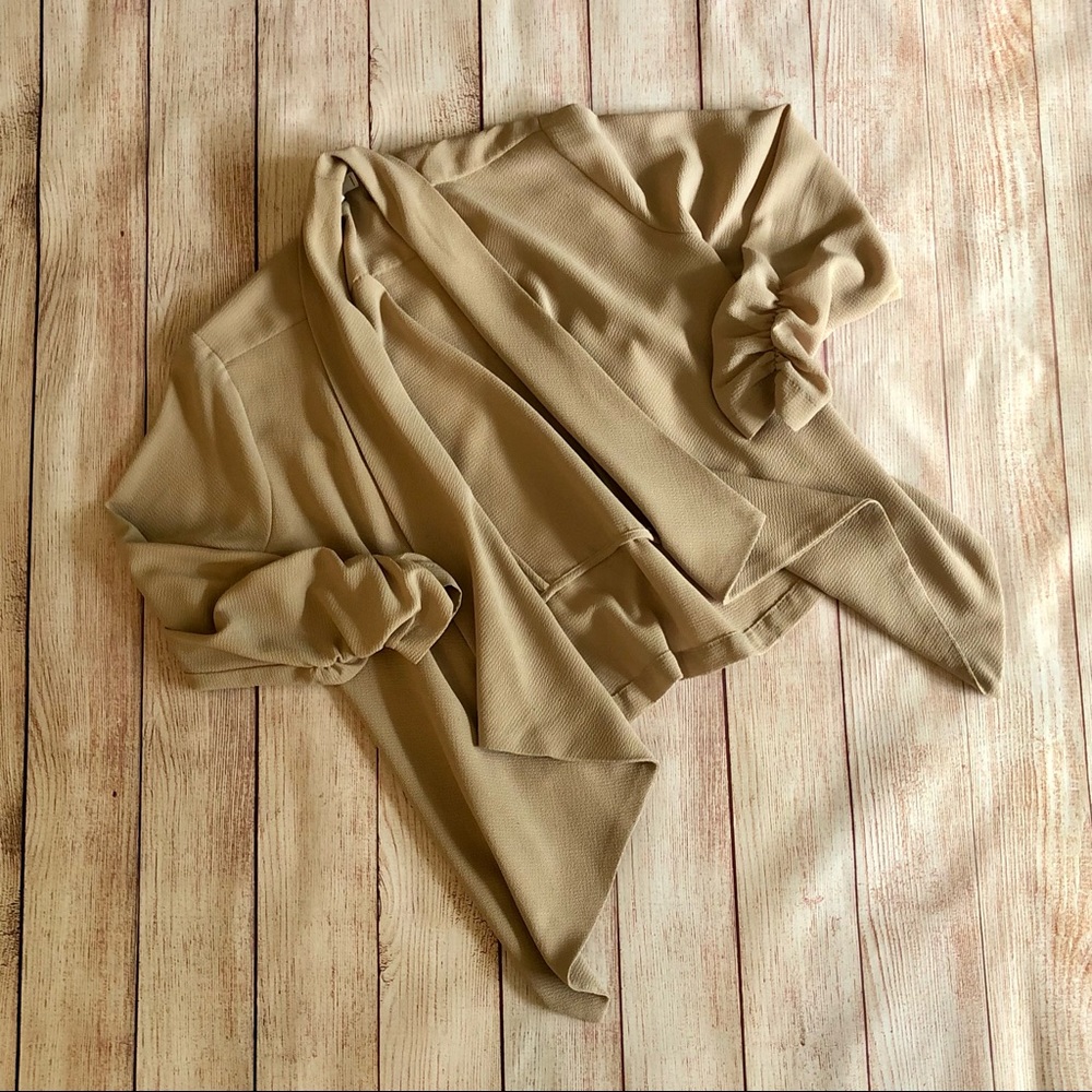 Mine cream cardigan size small